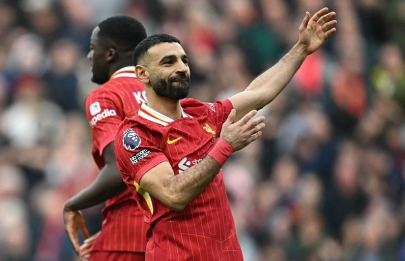 محمد صلاح لاعب ليفربول